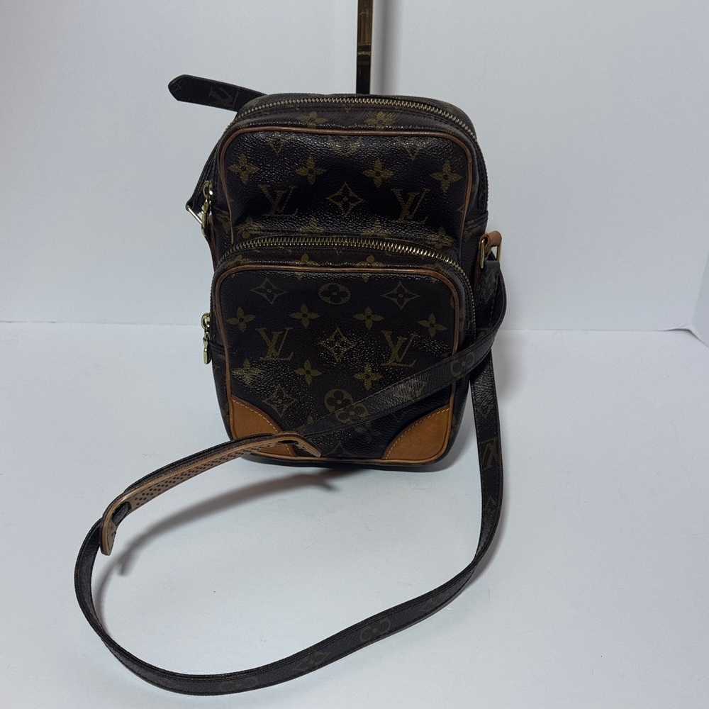 AUTHENTIC Louis Vuitton Brown Monogram Amazon Bag